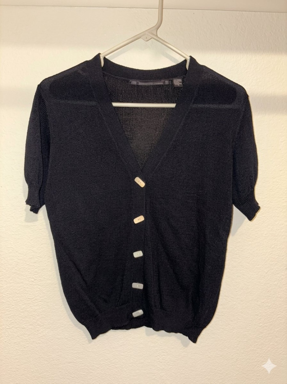 Women’s Short-Sleeve V-Neck Button Cardigan in Black